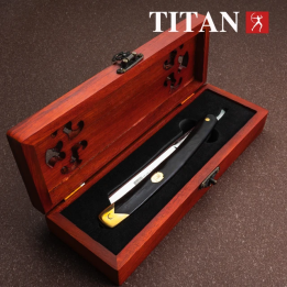 Бритва TITAN HIRLD из нержавеющей стали